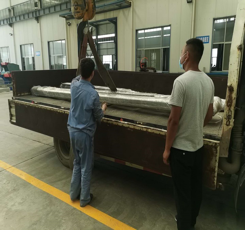 北京沃爾丁的操作機，發(fā)往長春